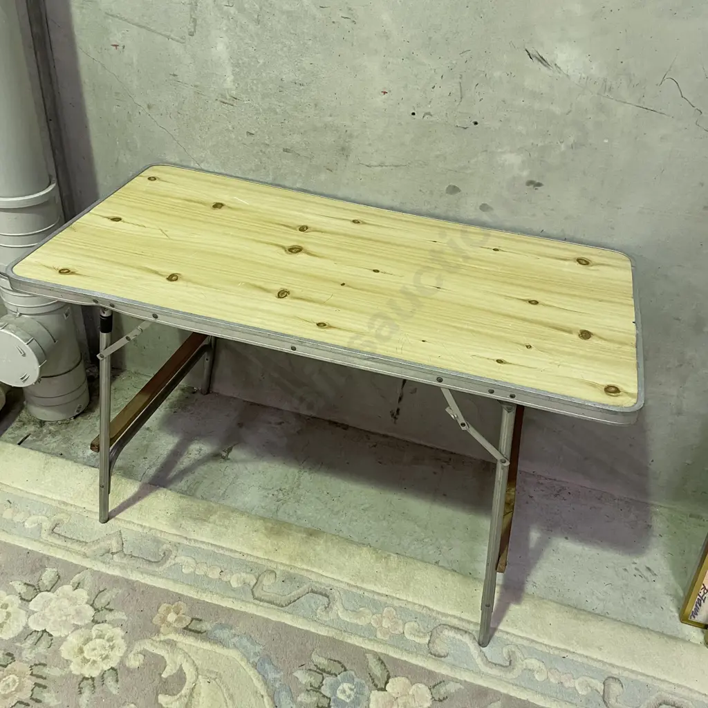 Folding Trestle Table. 120 x 60cm H72cm Image 1++