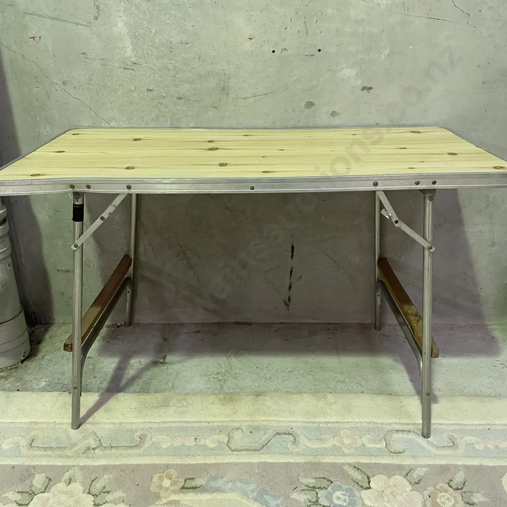 Folding Trestle Table. 120 x 60cm H72cm Image 1++
