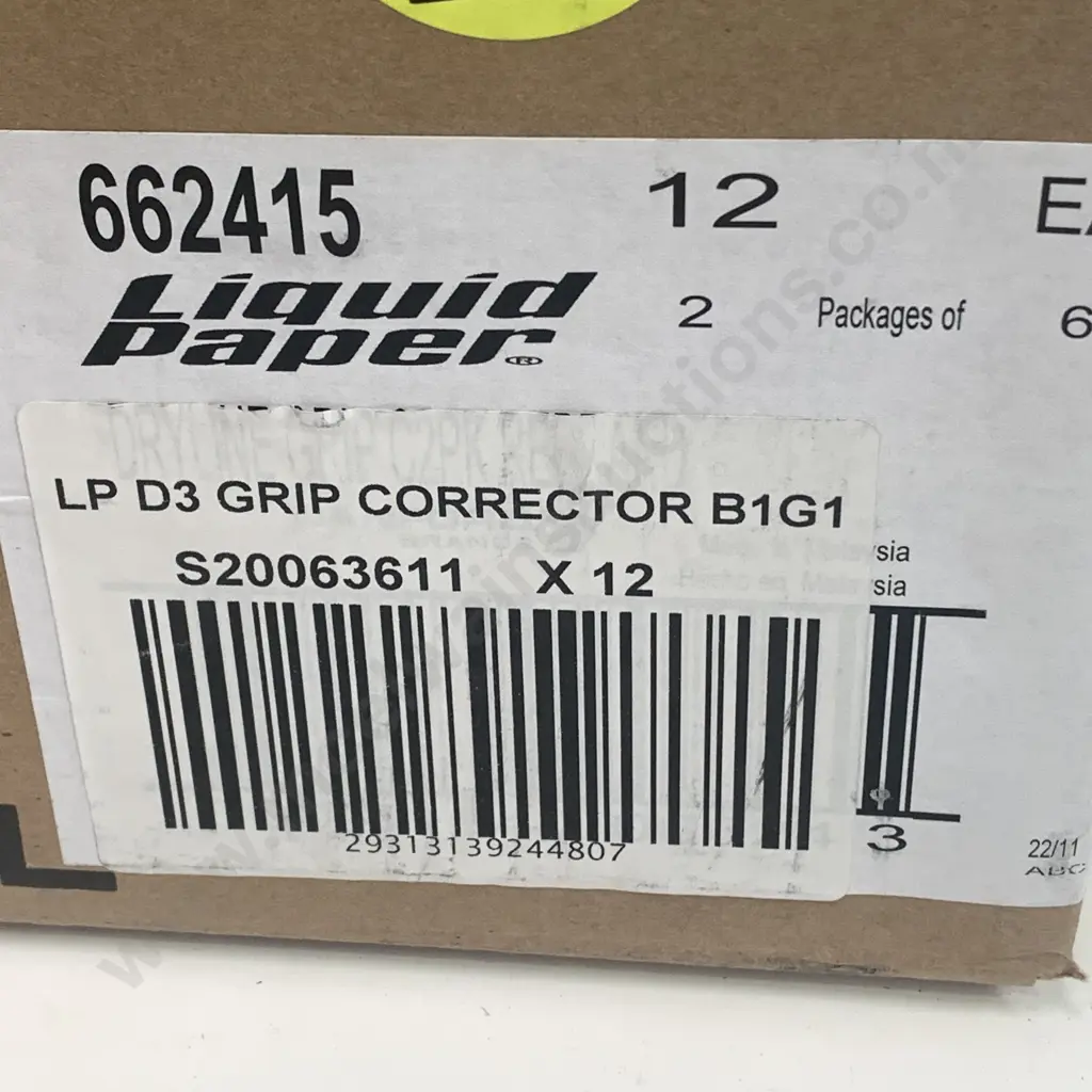 Box of 12 as New Liquid Paper Corrector Units Image 1++