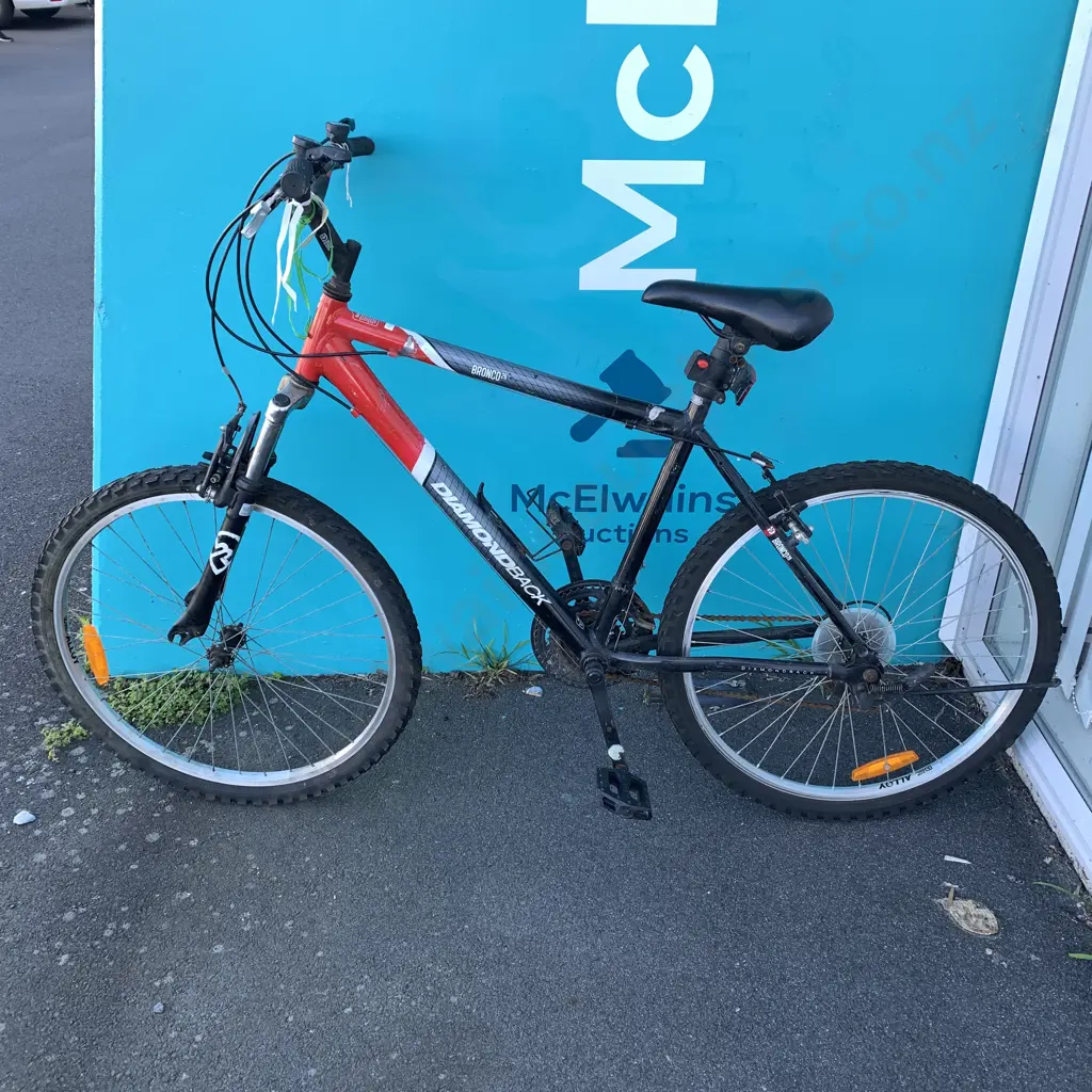 Selection of 4 Bikes including Diamond Back Bronco 26, Blue Grey Repco Mosaic Bike, Blue/Black Tarini TS18 Mountain Bike Image 1++