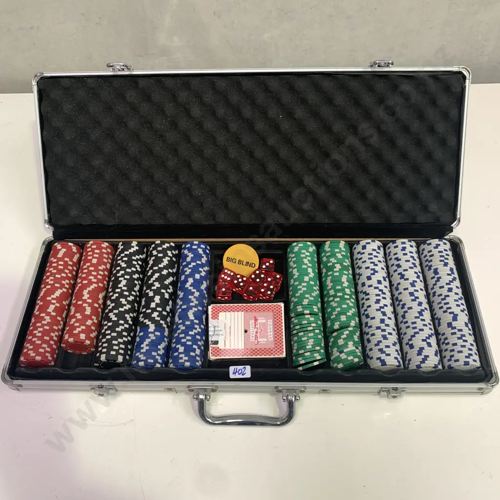 Large Chrome Cased Poker Set Image 1++