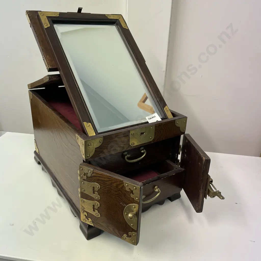 Stunning Antique Oak & Brass Vanity/Jewellery Box With Fish Shape Lock, Fold Out Mirror, H23 W25 D36cm Image 1++