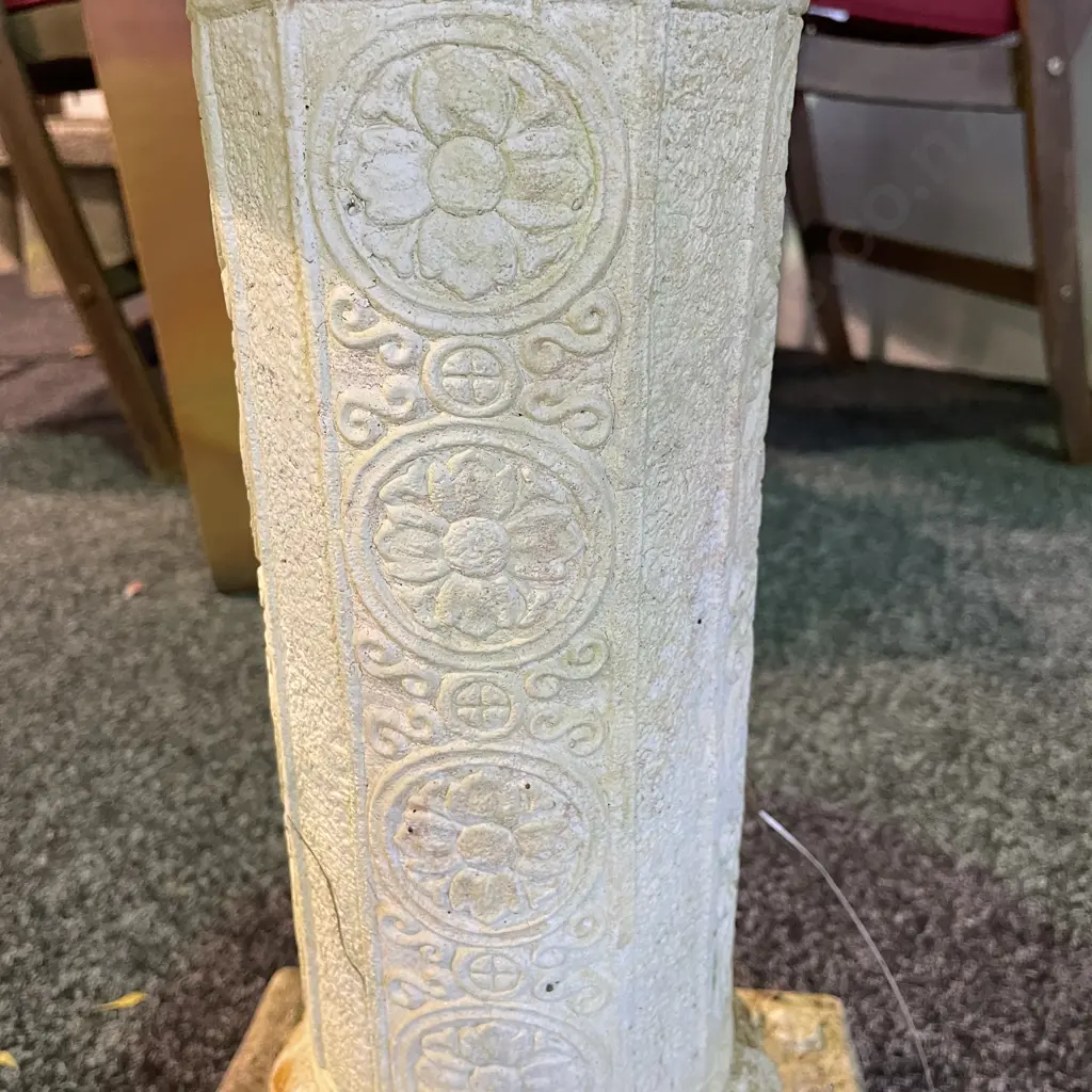 Concrete Bird Bath. Ornate Pillar. H53cm Dia 43cm Image 1++