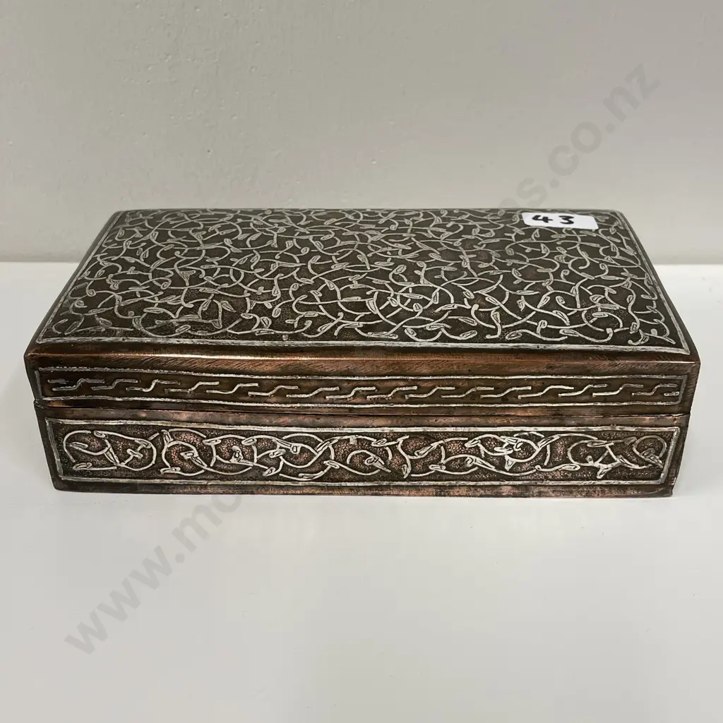 Vintage Box. Wood with copper overlay and applied Silver decoration. Signed/marked on base. 19 x 10.5cm. H5.5cm Image 1++