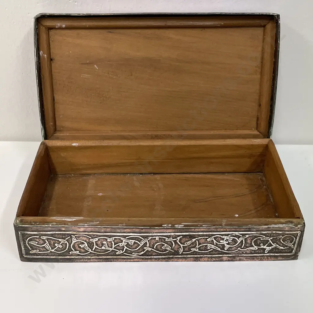 Vintage Box. Wood with copper overlay and applied Silver decoration. Signed/marked on base. 19 x 10.5cm. H5.5cm Image 1++