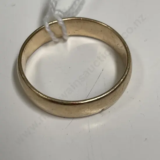 9ct? Gold Wedding Band. Mark hard to see