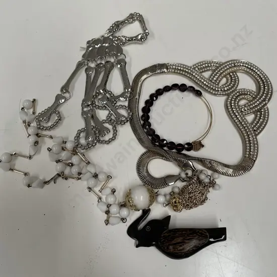 Assorted Costume Jewellery