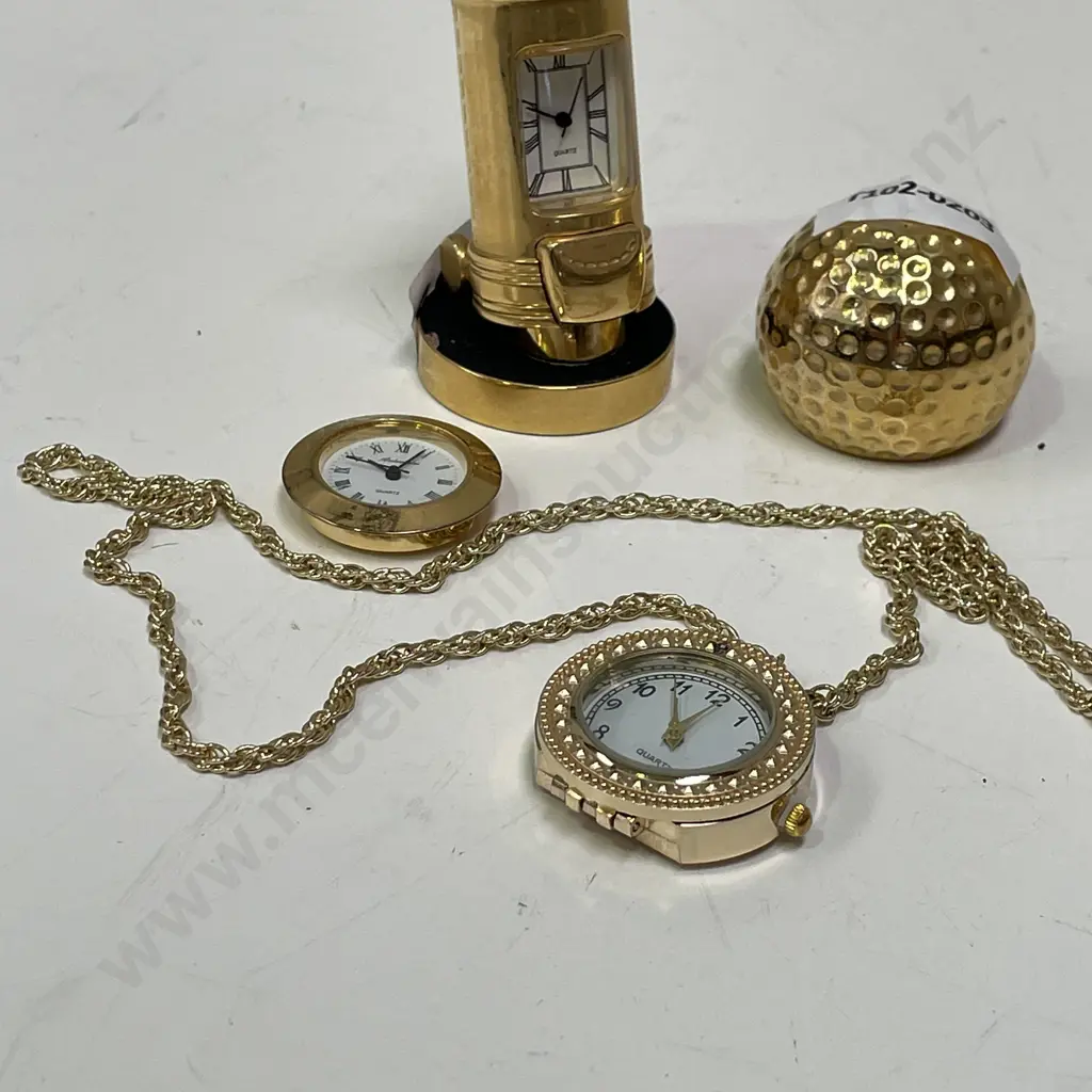 Quartz Gold Clock, Pendant Necklace Clock with clock face Image 1++
