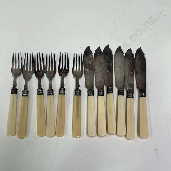 Vintage Bone Handled Fish Set