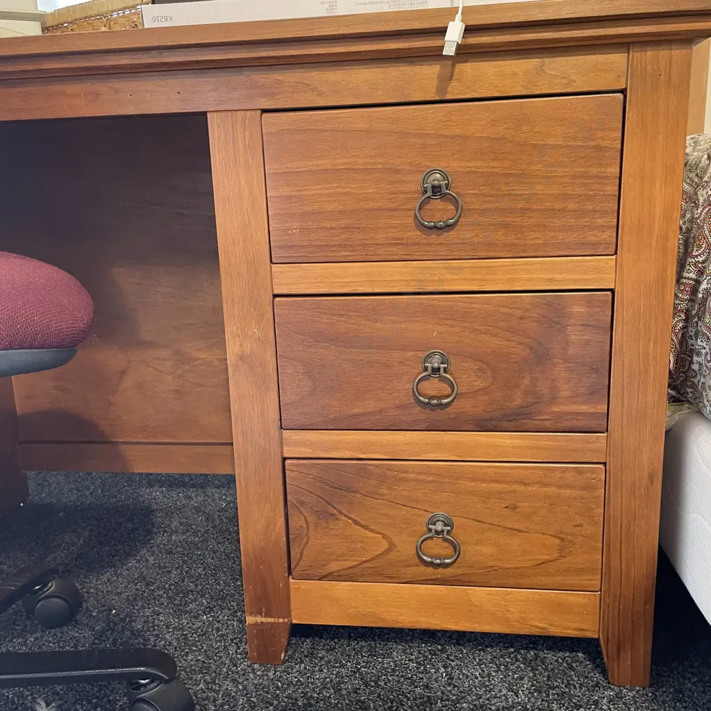 Ex Harvey Norman Aged Rimu 3 Drawer Desk with Office Chair Image 1++