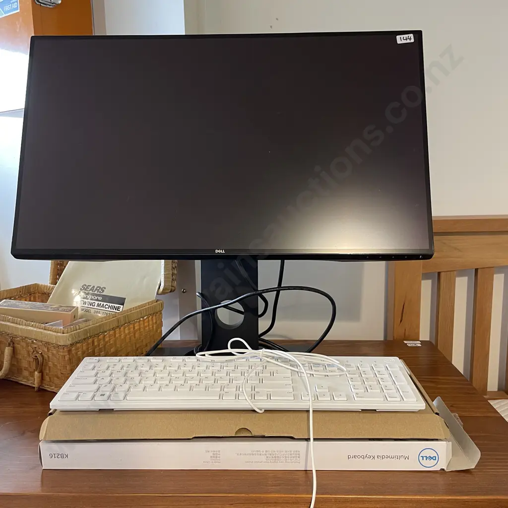 Dell monitor and Wireless Keyboard Image 1++