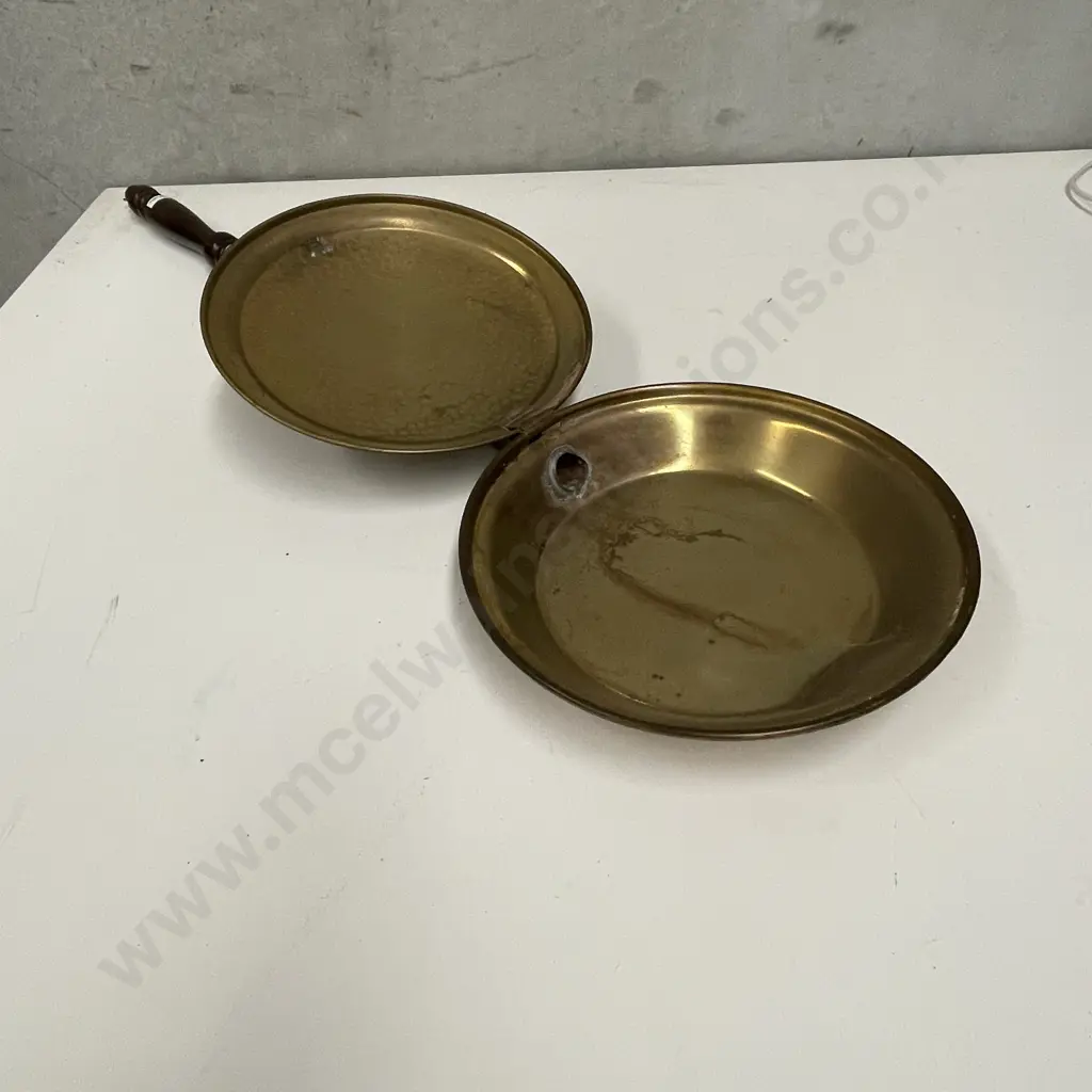 Vintage Bed Warmer. Wooden handle with brass and copper pan Image 1++