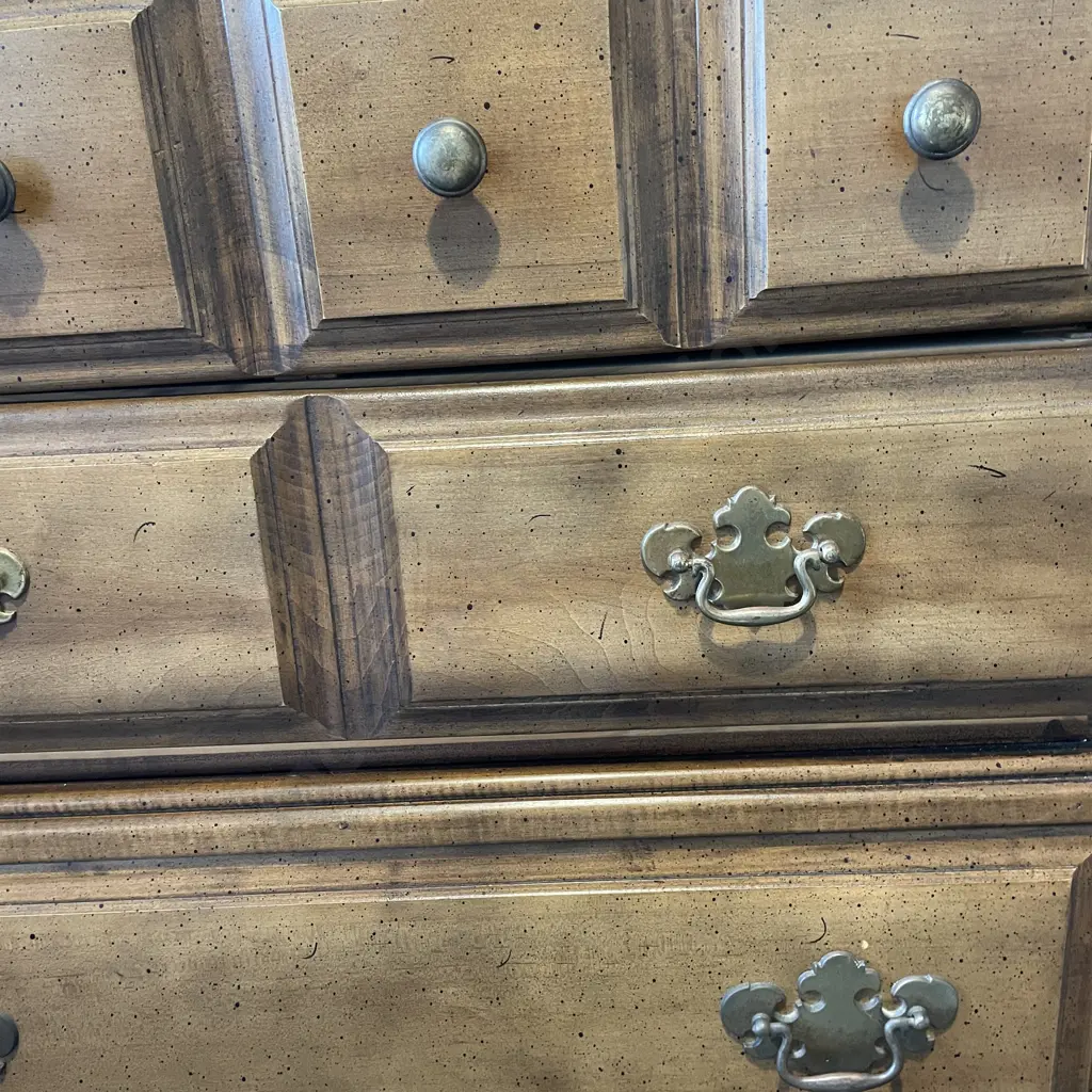 Chest of Drawers. 3 drawers. H79 W77 D48cm Image 1++