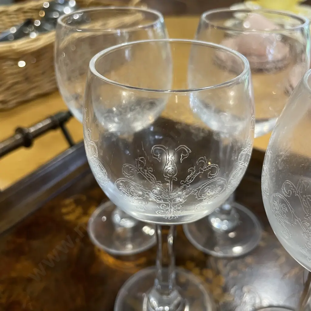 Set of 6 Etched Crystal small goblets Image 1++
