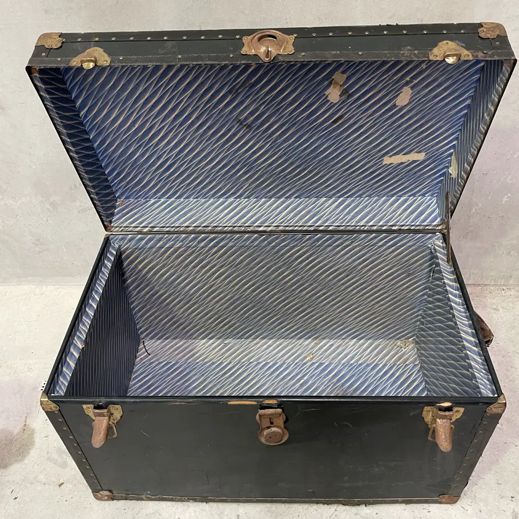 Antique Chest with Copper and Brass Detailing and Latches. H52 W84 D48cm Image 1++