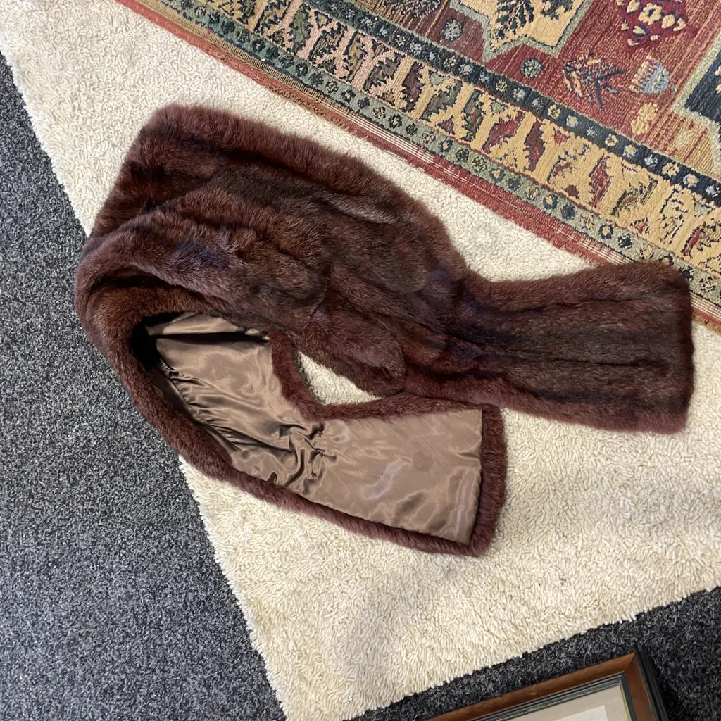 Silk Lined Fur Stole Image 1++