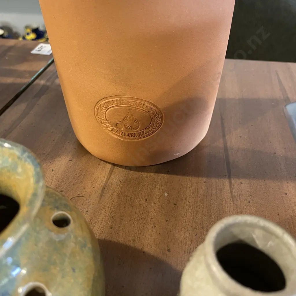 Assorted Pottery incl. Denby, Morris and James Image 1++