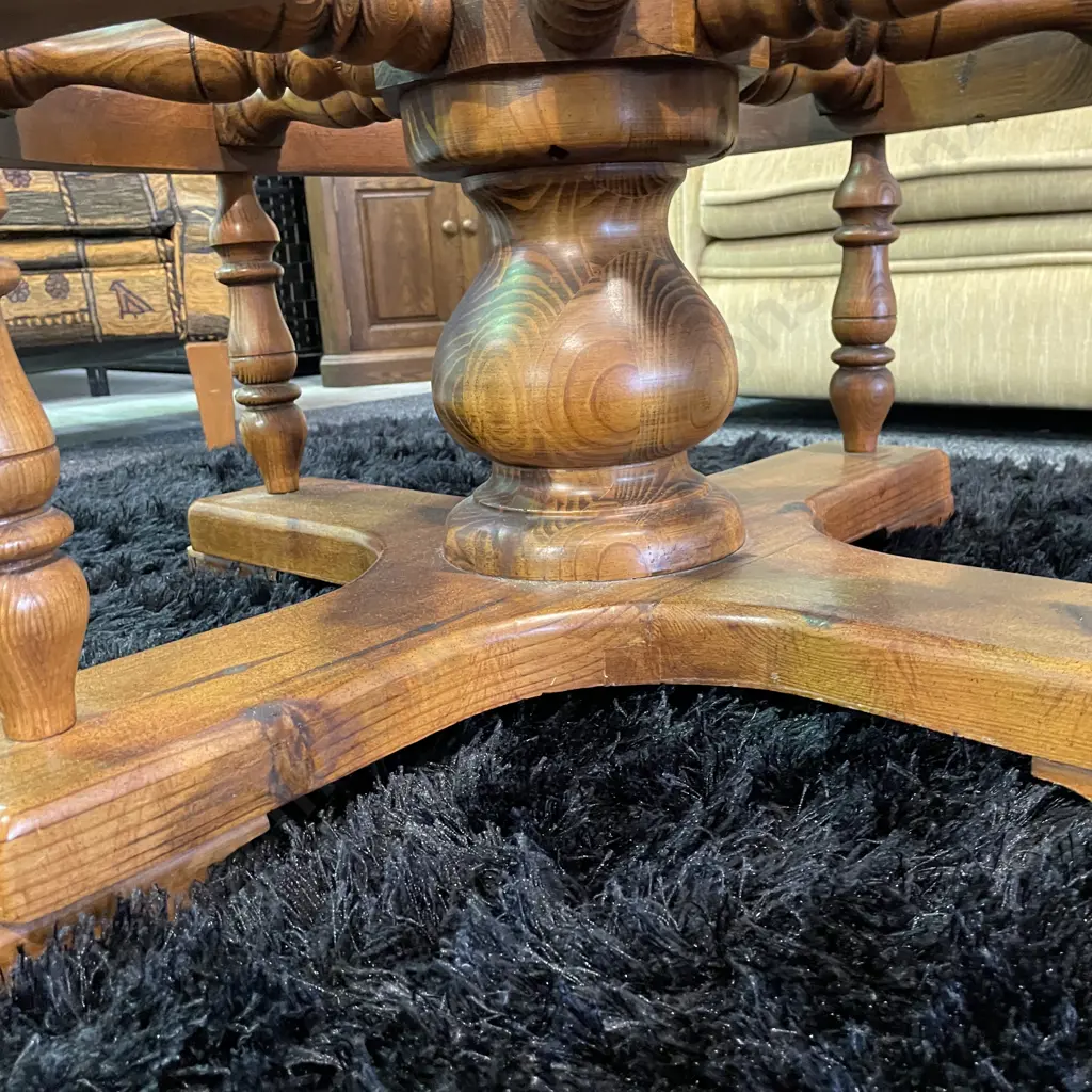 Funky Vintage Solid Wood Ships Wheel Coffee Table with Glass Top. Dia 106cm H43cm Image 1++