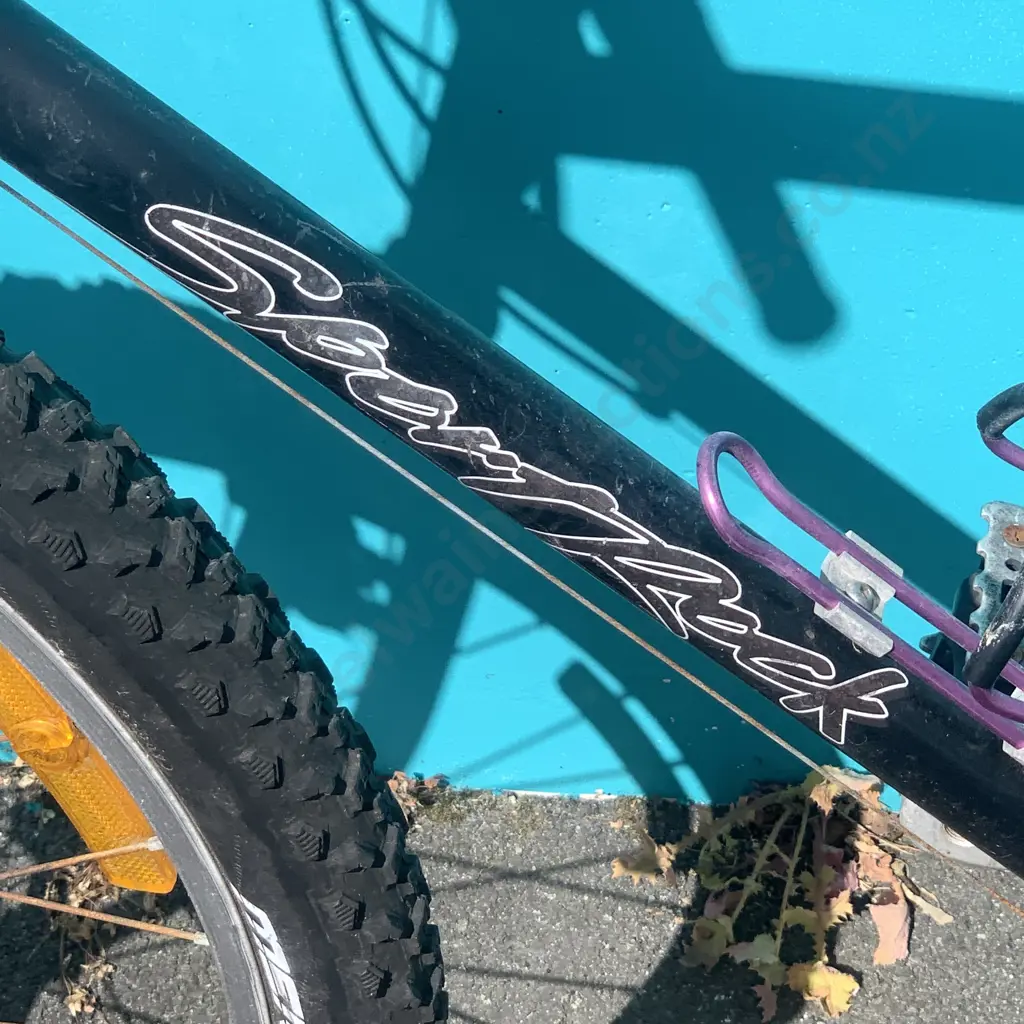 Specialised Sport Rock Mountain Bike with additional Gel Seat cover (af), Size Medium Image 1++