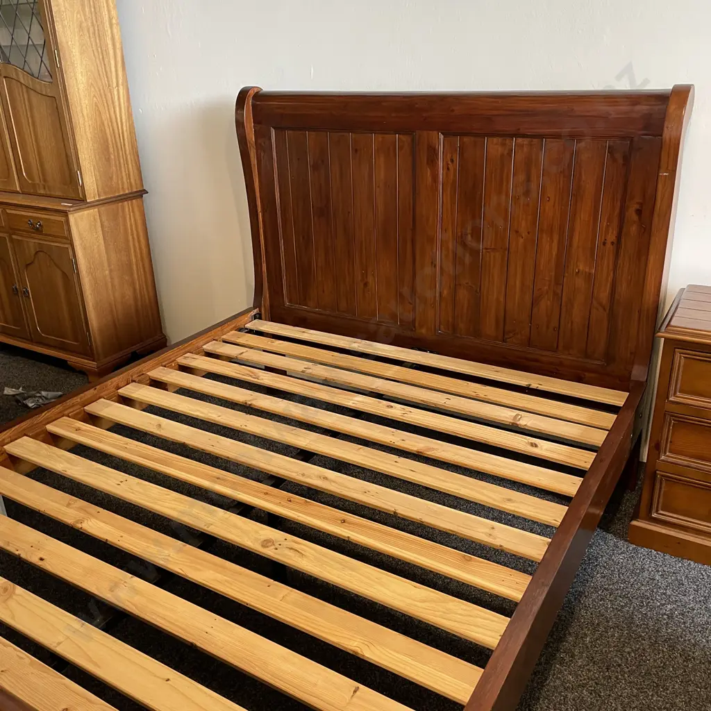 Solid Wood Queen Slat Base Sleigh Bed. Comes with King Coil Mattress Image 1++