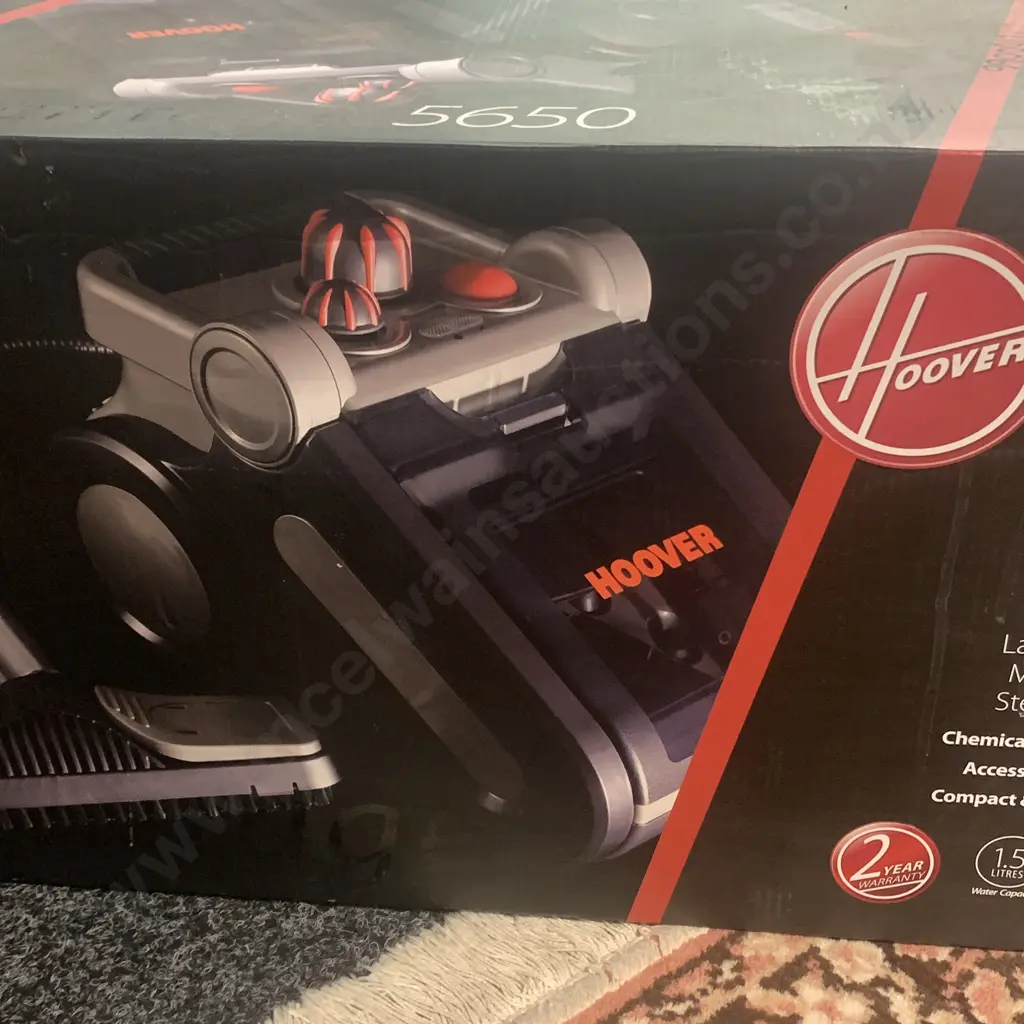 Hoover 5650 Vacuum Cleaner Boxed Image 1++