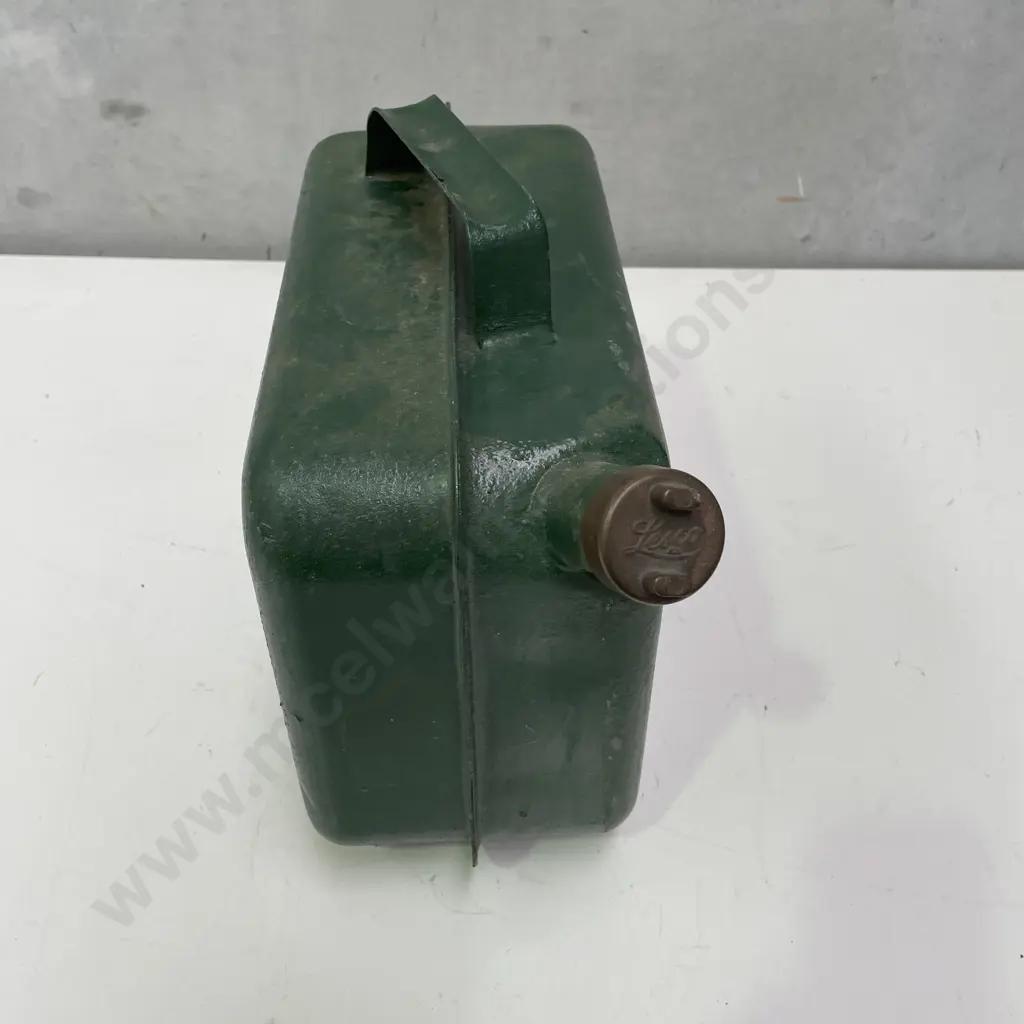 Vintage 9 litre Castrol Metal Gas Cannister Image 1++