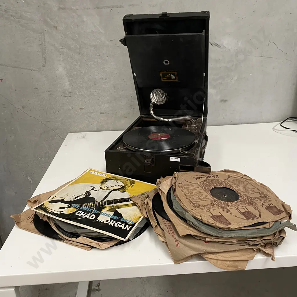 Antique "His Masters Voice" Gramophone with assorted records Image 1++
