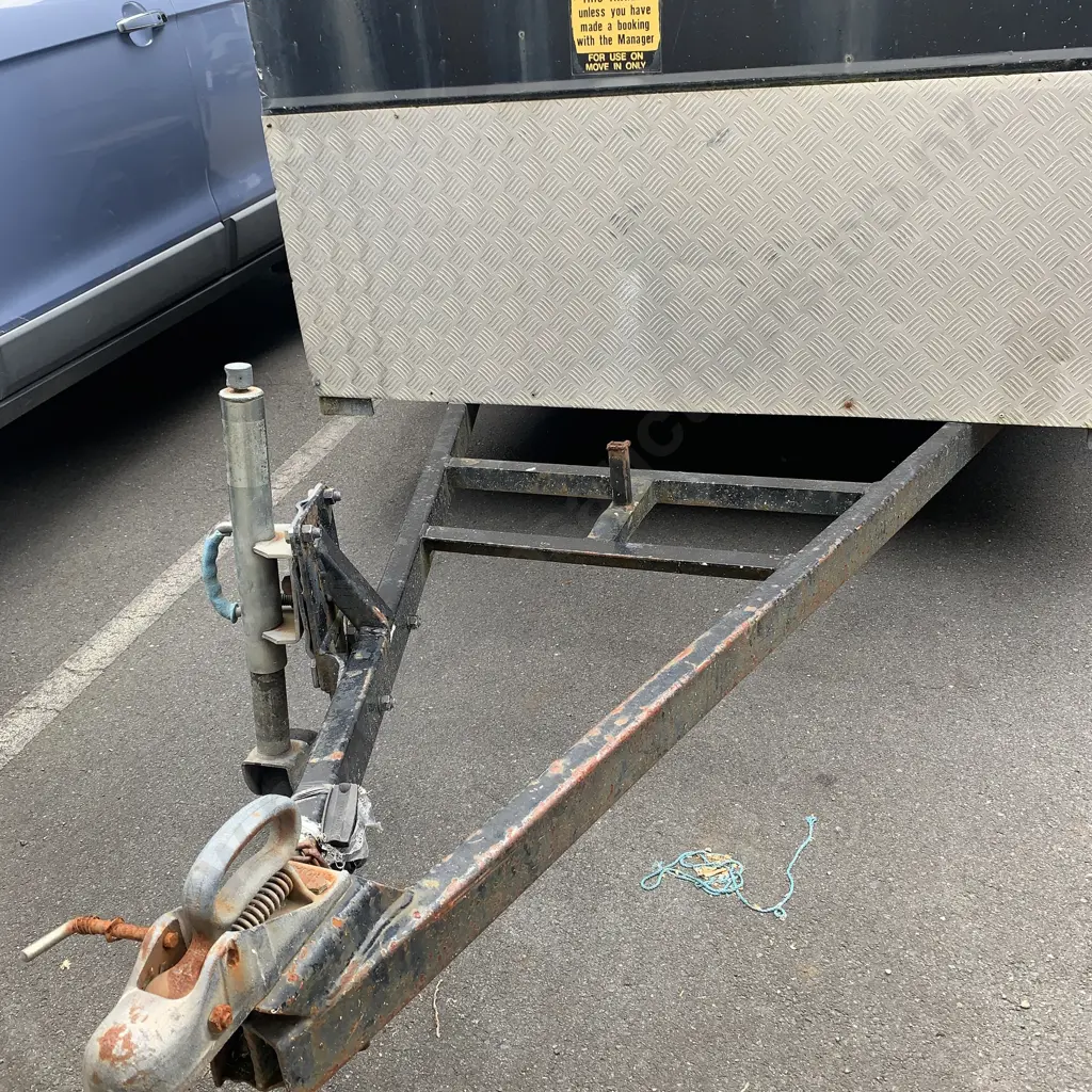 2011 Trailer Tandem Box Body, current registration to 29/01/2024 Image 1++