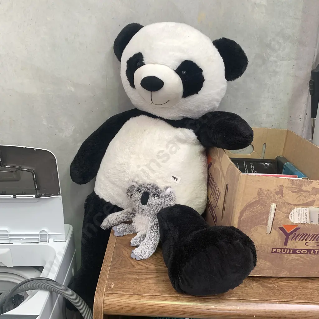 Large Panda with Small Soft Toy Image 1++