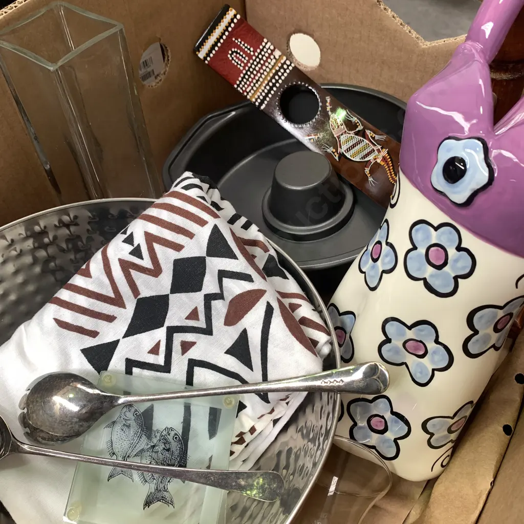 Box of Assorted Image 1++