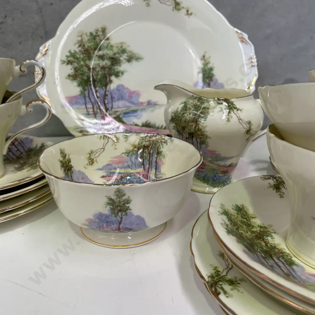 Stunning 21 pce Aynsley Teaset. Bluebell Time pattern Image 1++