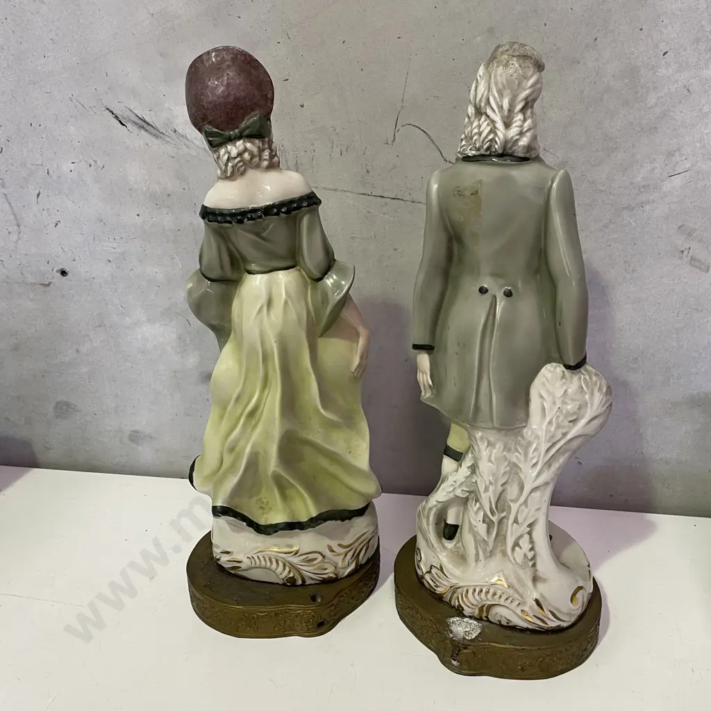 Magnificent Pair of Statue Lady and Man Figurines with Capital Mould Casting, New York on base. H45cm Image 1++