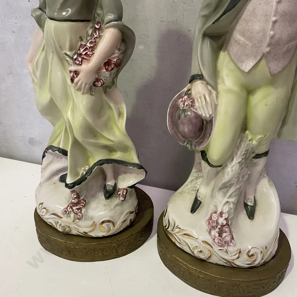 Magnificent Pair of Statue Lady and Man Figurines with Capital Mould Casting, New York on base. H45cm Image 1++