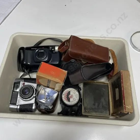 Assorted Cameras, cases, accessories etc