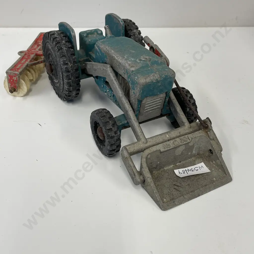 Vintage Fun Ho Tractor with harvester. Full length 32cm Image 1++