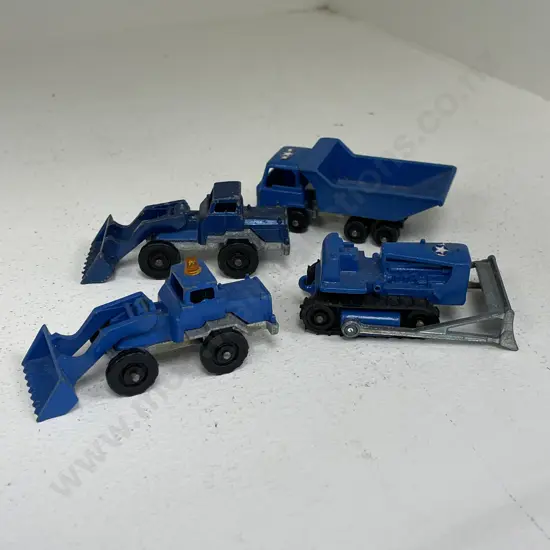 Fun Ho, NZ toys x 4. Blue
