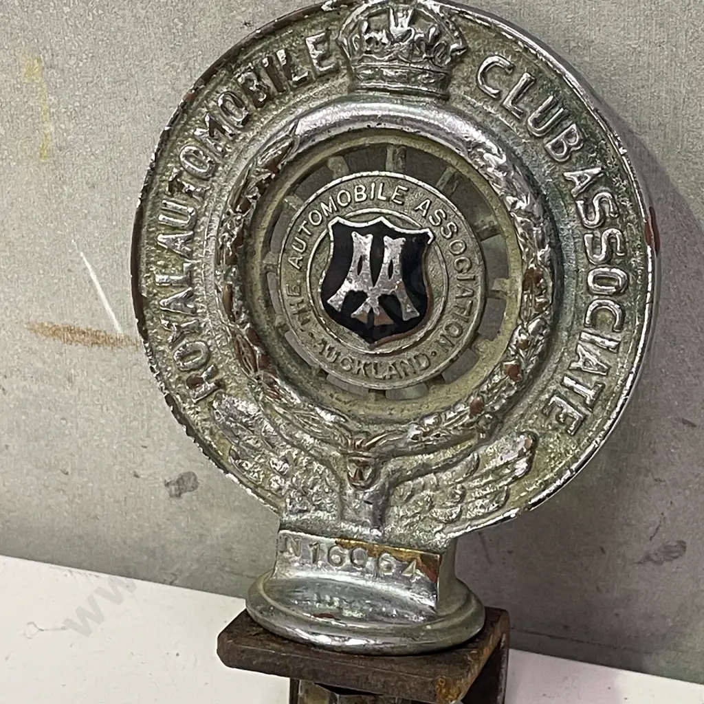 Vintage AA Car Badge N16064 Image 1++