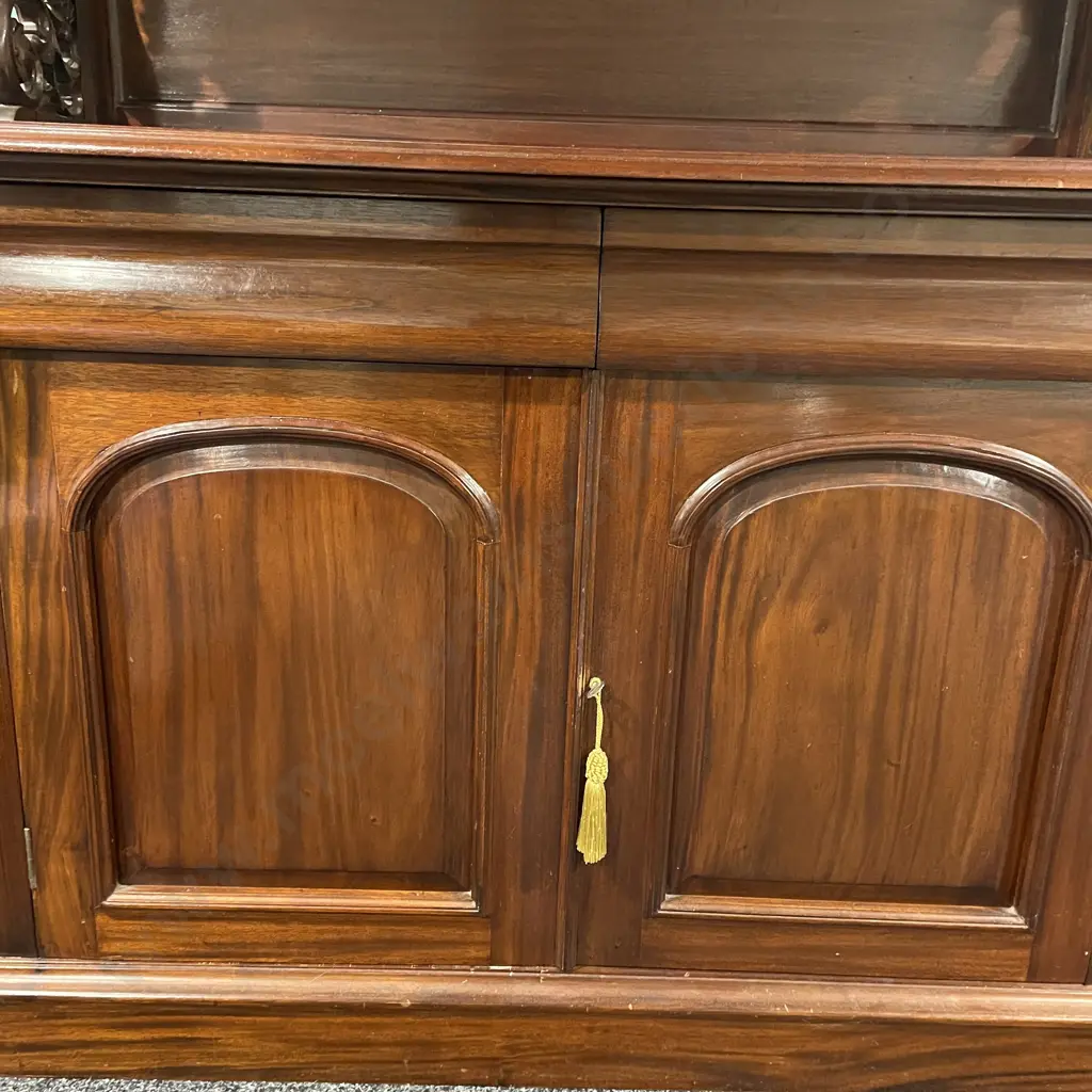 Stunning Solid Mahogany 2 Piece Buffet/Chiffonier. Carved Mantel, 2 Door, 2 Drawer. H160 W125 D52cm Image 1++