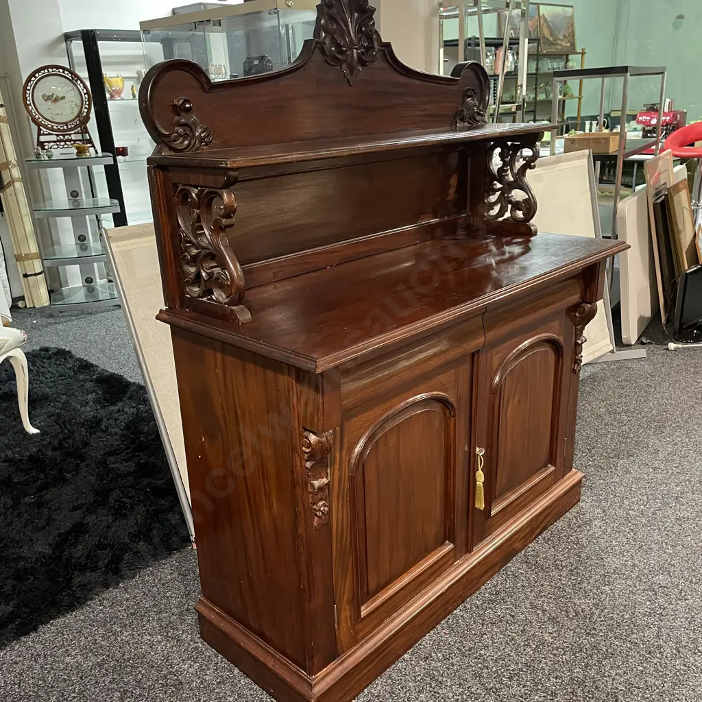 Stunning Solid Mahogany 2 Piece Buffet/Chiffonier. Carved Mantel, 2 Door, 2 Drawer. H160 W125 D52cm Image 1++