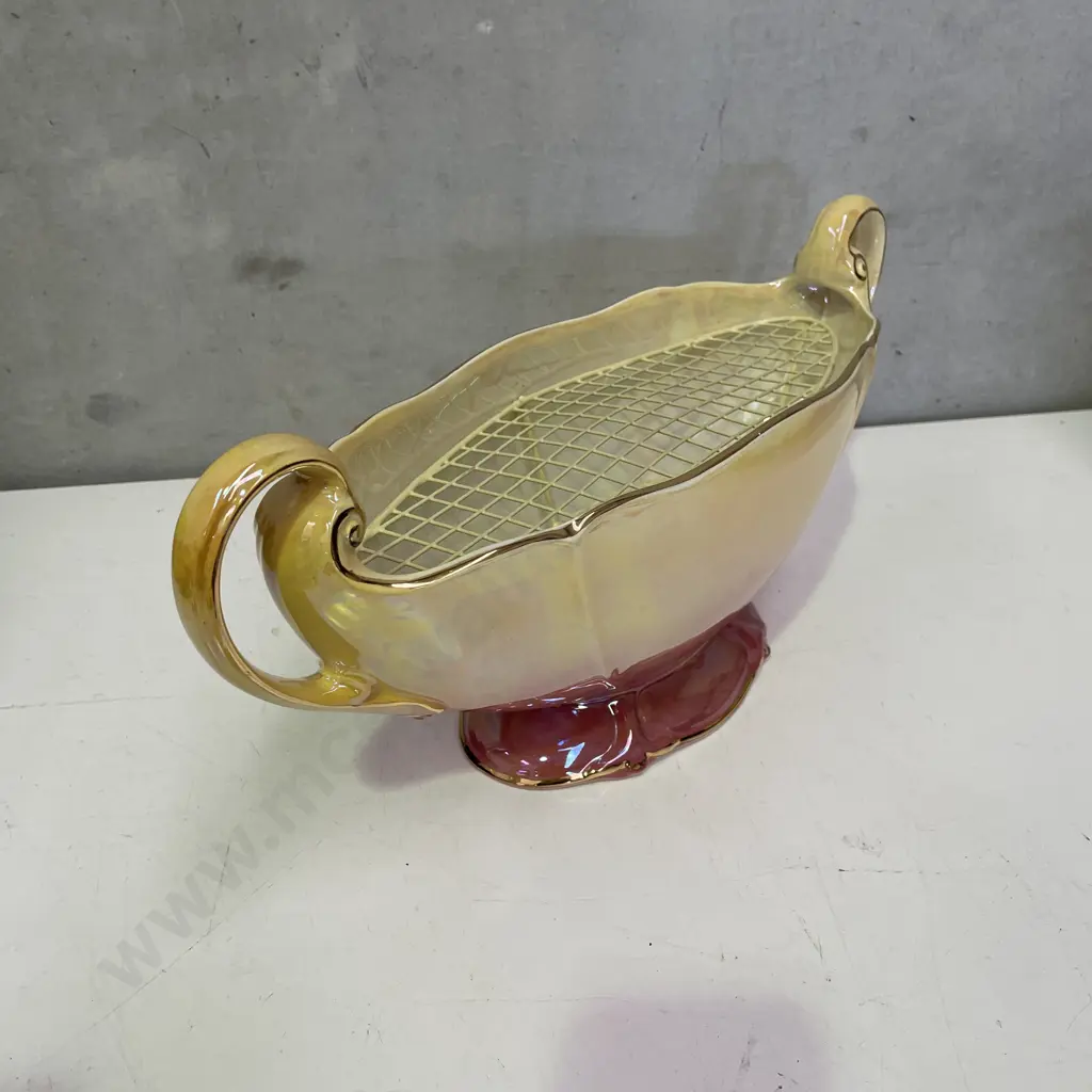 Stunning Royal Winton two handled mantel Rose Bowl/Trough. Lemon/Pink lustre ware. L41 H18cm Image 1++
