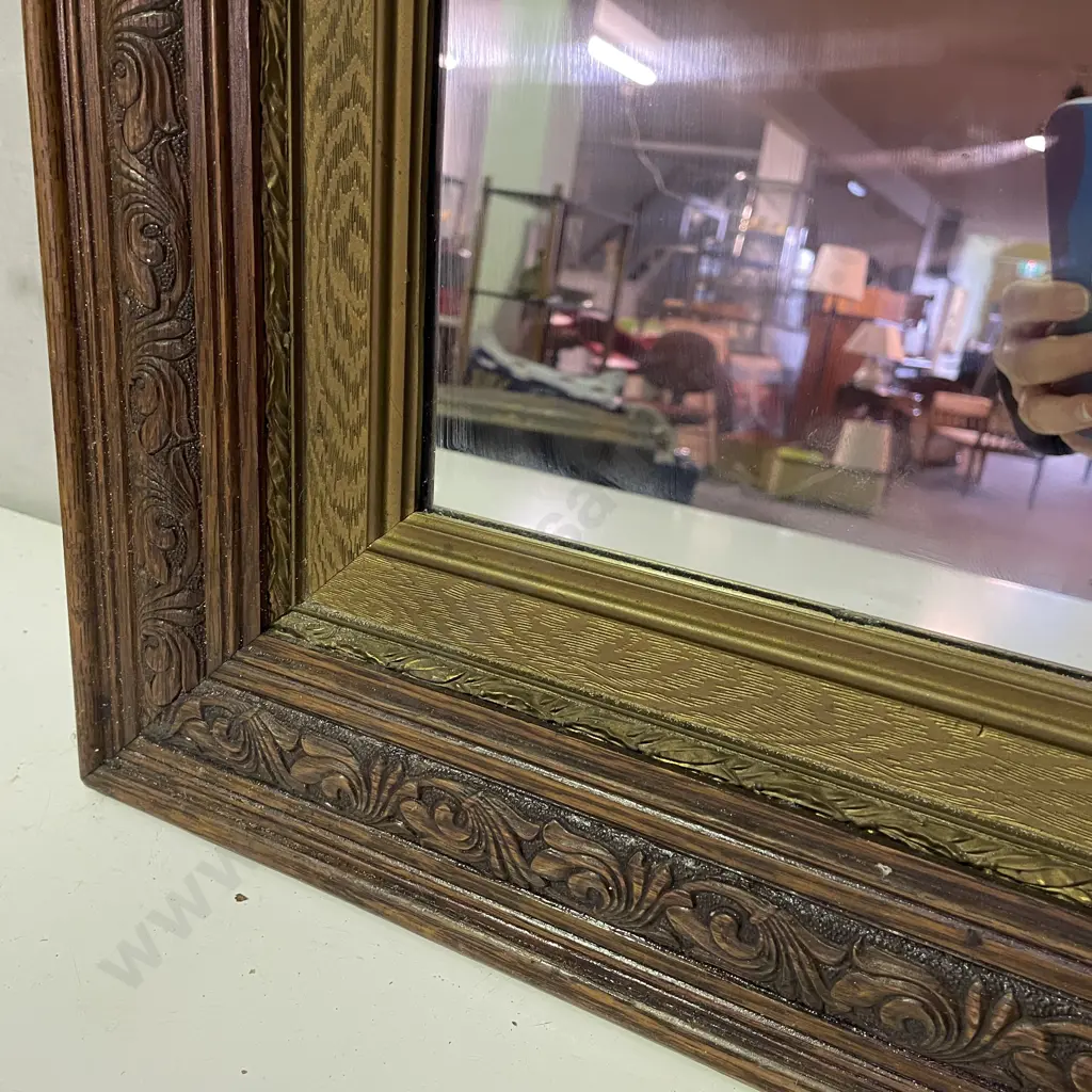 Antique Ornately Carved Oak and Gilt Framed Mirror. 60 x 73cm Image 1++