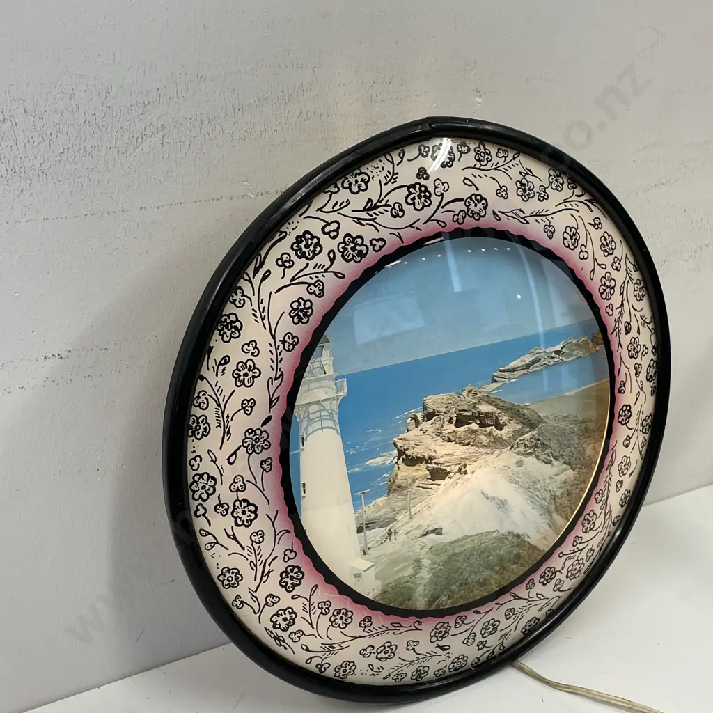 Vintage Bennett Mirror and Glass Coy Wall Hung Light with NZ Scene of Cape Regina. D34cm. Working Image 1++