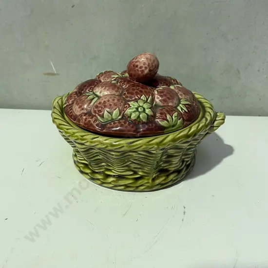 French Sarreguemines Majolica Strawberry Lidded Pot