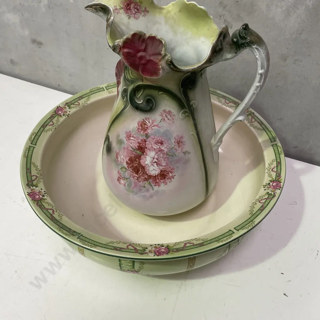 Stunning Victorian Porcelain Large Washbowl and Jug Image 1++