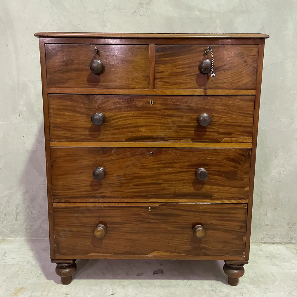 Stunning Antique Flamed Mahogany Victorian 5 Drawer Chest. H116 W95 D50cm Image 1++