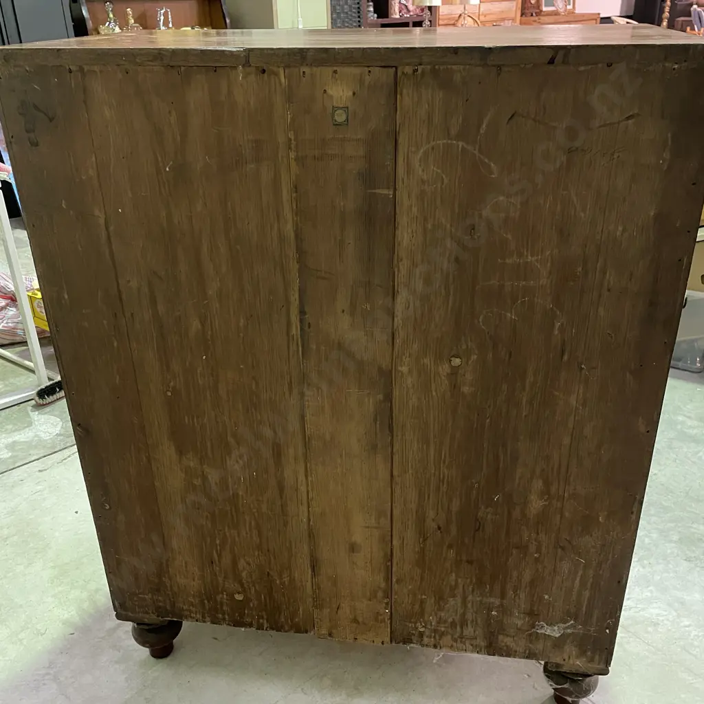 Stunning Antique Flamed Mahogany Victorian 5 Drawer Chest. H116 W95 D50cm Image 1++