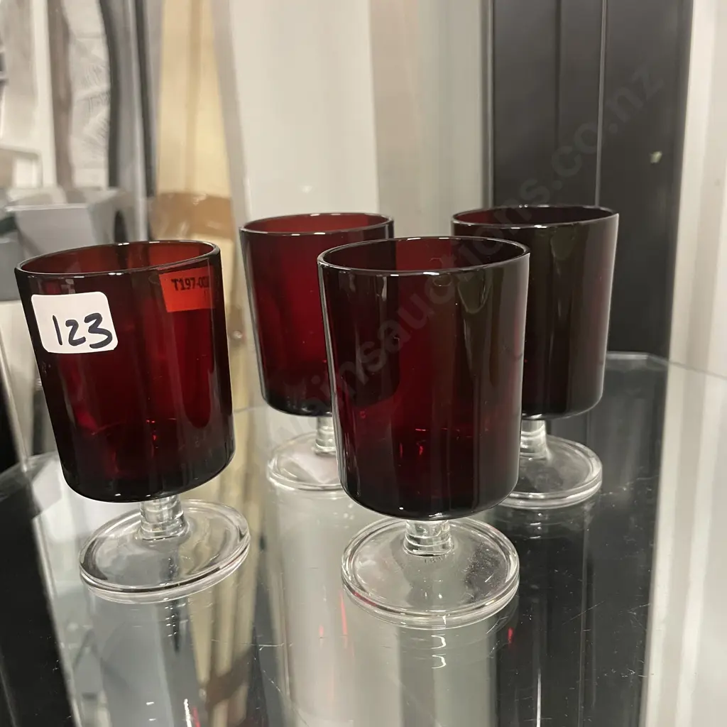 Set of 4 Vintage Stemed Ruby Glasses Image 1++