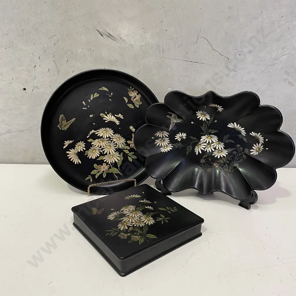 Hand Painted Black Lacquered Tray, fluted bowl and Box. Daisy, Bird and Butterfly decoration Image 1++