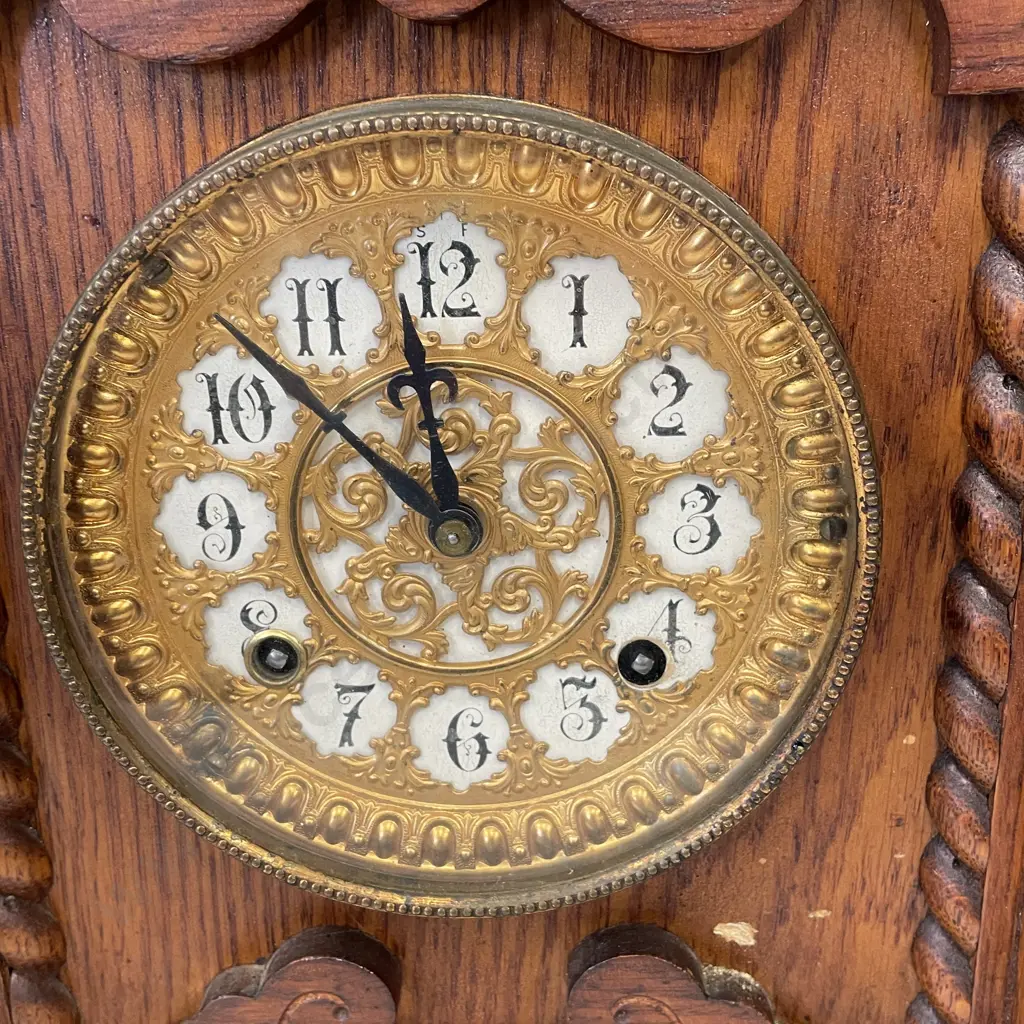 Vintage New York Ansonia Mantel Clock with key. Carved frame with intricate ornate gilded clock face. H45 W36 D14cm Image 1++