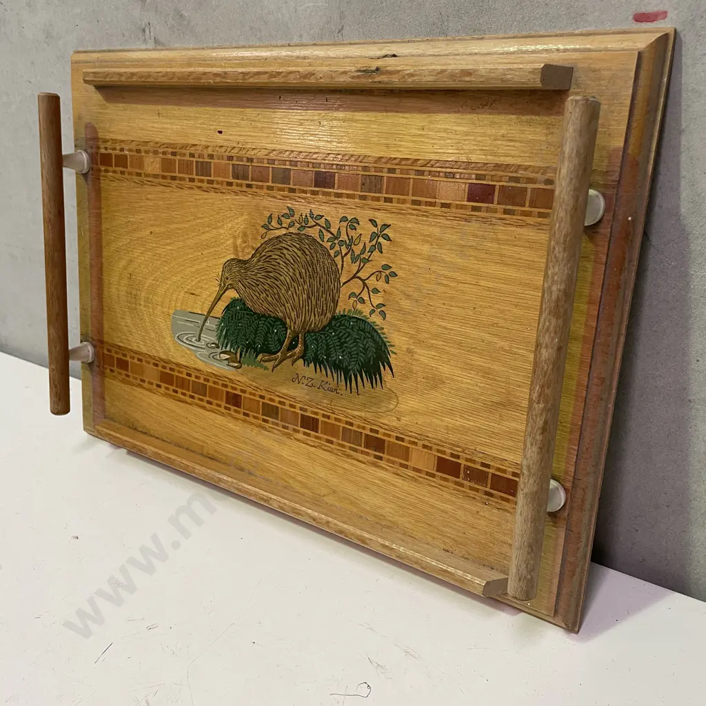 Vintage Sovereign "Kiwi" two handled tray. 37 x 26cm Image 1++